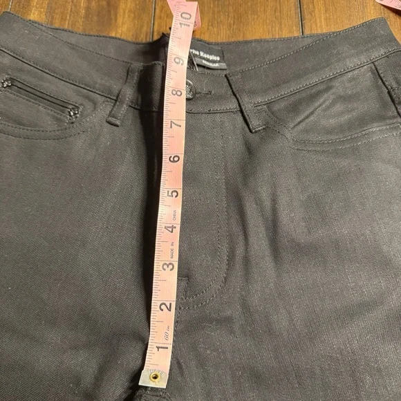 The Kooples Black Regular Fit Jeans Size 27 NWT Skull Button Stretch Denim - Picture 6 of 14